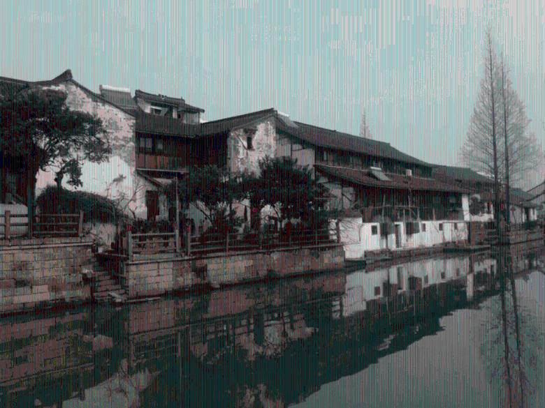 旋转螺旋塔